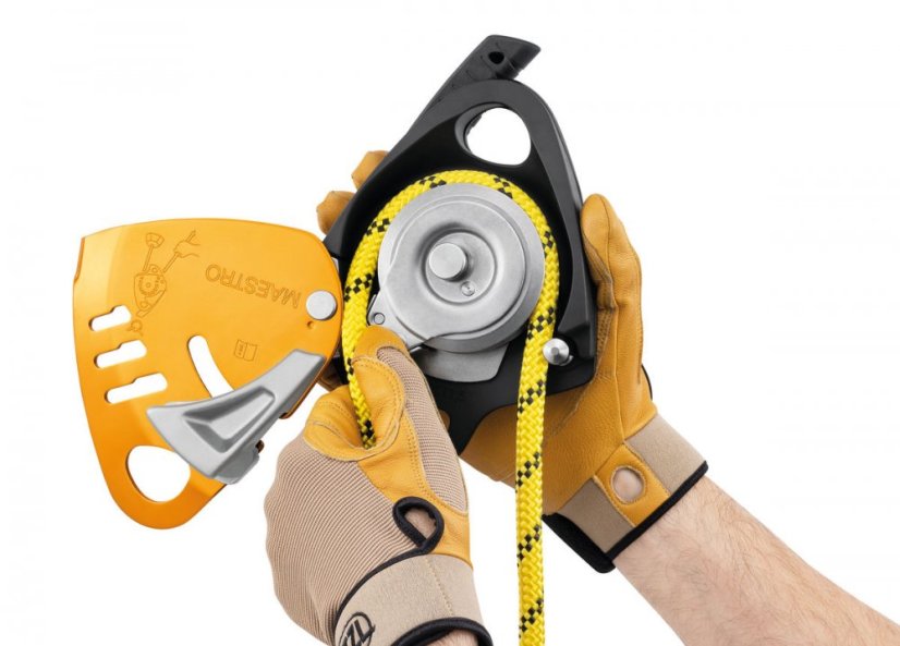 Petzl MAESTRO S jistící zařízení pro technickou záchranu