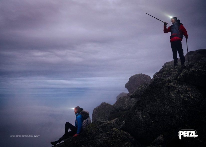 Petzl ACTIK CORE 2022 dobíjecí čelová svítilna pro sport