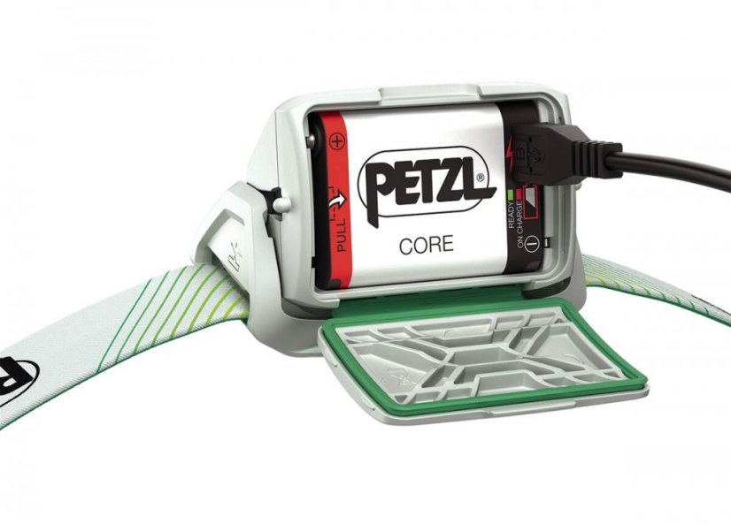 Petzl ACTIK CORE 2022 dobíjecí čelová svítilna pro sport