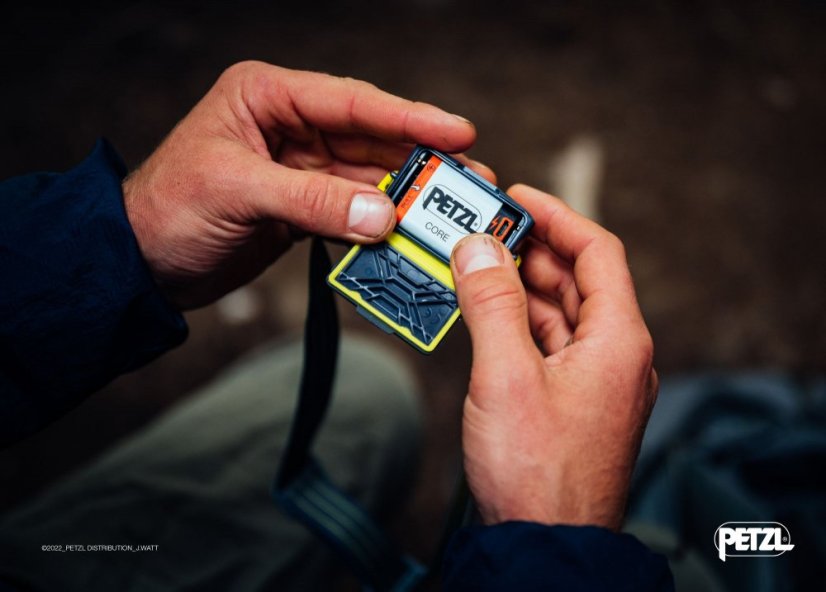 Petzl TIKKA CORE 2022 dobíjecí turistická čelová svítilna