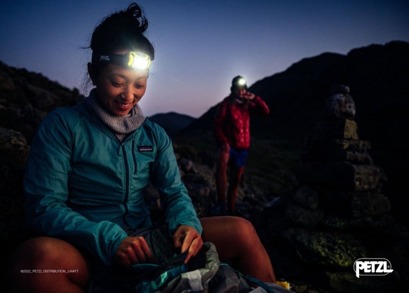 Petzl TIKKA 2022 kompaktní turistická čelová svítilna